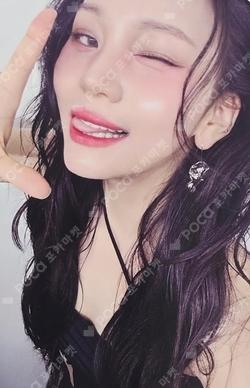 2025 VIVIZ WORLD TOUR [NEW LEGACY] in SEOUL TRADING CARD UMJI photocard image