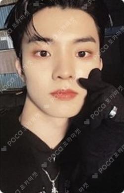 BE AWAKE hello82 Exclusive Q photocard image