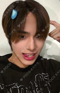 SILENCE SYNDROME EVERLINE Hwang Seong Bin photocard image