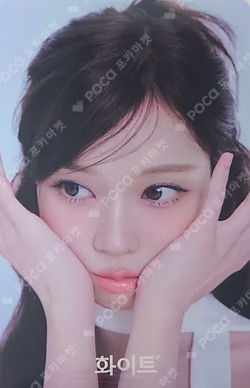 WHITE WINTER photocard image