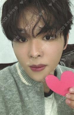 Flip it, Kick it! Lookbook ver. Amaru photocard image
