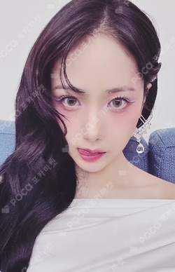 2025 VIVIZ WORLD TOUR [NEW LEGACY] in SEOUL TRADING CARD