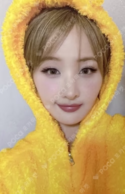 Midas Touch Hellolive shop LUCKY DRAW BELLE photocard image