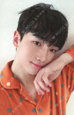 MUST HAVE NEMO Light ver. Kim Yeonkyu photocard image