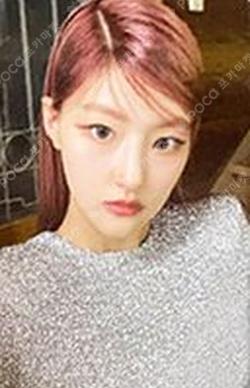 Born to be XX POCA ALBUM HANEUL photocard image