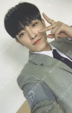 ZERO : FEVER EPILOGUE A Ver. HONGJOONG photocard image