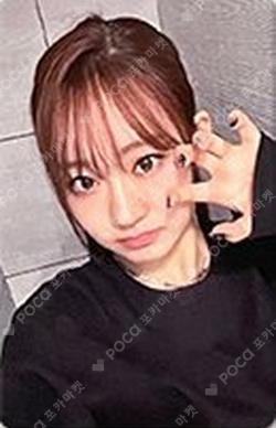 KISS OF LIFE x EVERLINE POP-UP STORE TRADING CARD JULIE photocard image