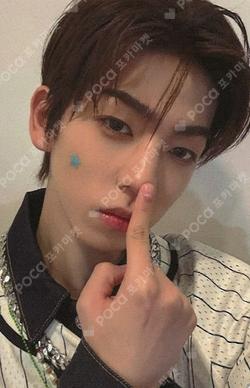 LEGGO EVERLINE HAE MIN photocard image