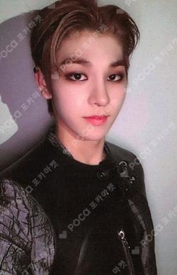 Villain LP POSTER&PHOTOCARD SET