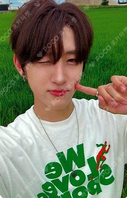 Weekend BROADCAST KIMMINSEO photocard image