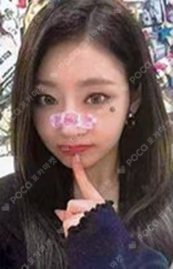 KISS OF LIFE FLNK JULIE photocard image