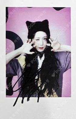 A Montage of ( ) WITHMUU LUCKY DRAW SINB photocard image