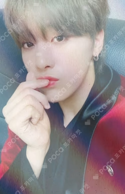 IDENTITY : FIRST SIGHT KPOP STORE