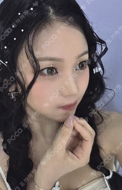 A Montage of ( ) APPLEMUSIC