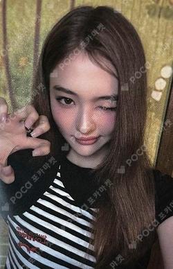 MY EYES OPEN VVIDE EVERLINE ELLA photocard image