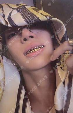 FAMOUS FAMOUS ver. TARZZAN photocard image