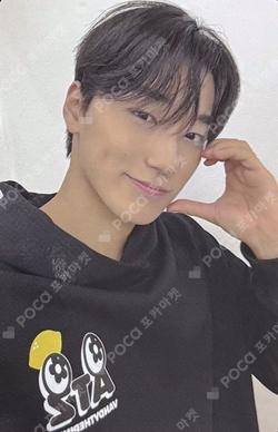 ATEEZ X Vandy The Pink 'Lemon Drop' Hoodie SAN photocard image