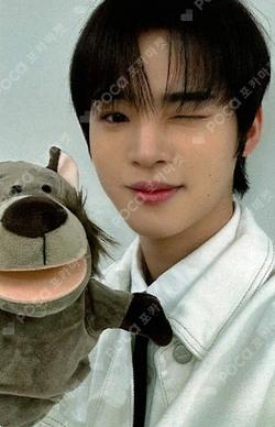 Part.1 ONF:MY IDENTITY EVERLINE HYOJIN photocard image