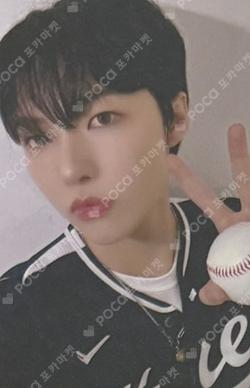 HOUSE OF TRICKY : SPUR JUMP UP JUNGHOON photocard image