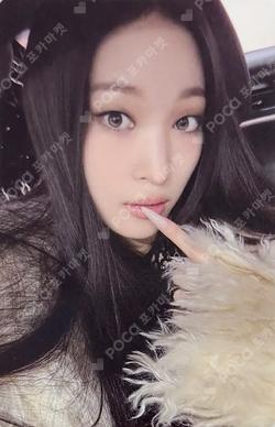FAMOUS FAMOUS ver. ANNIE photocard image