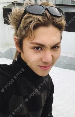 FAMOUS KTOWN4U WOOCHAN photocard image