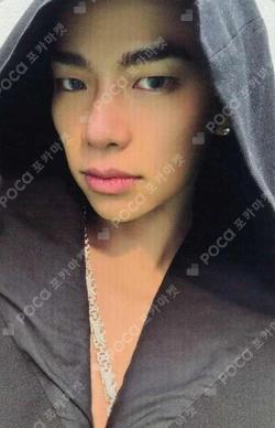 FAMOUS EVERLINE TARZZAN photocard image