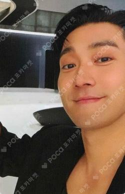 Super Junior25 MAKESTAR SIWON photocard image