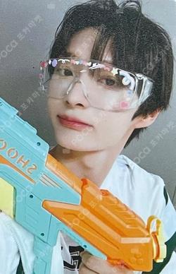 Kick Out, Flip Now! JUMP UP Donghwa photocard image