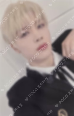 First Howling : NOW YIZHIYU MAKI photocard image