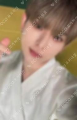 Go in Blind YIZHIYU HARUA photocard image