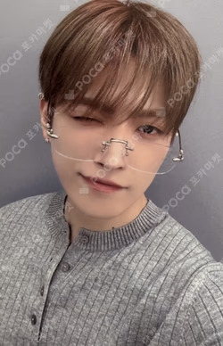 GOLDEN HOUR : Part.3 EVERLINE LUCKY DRAW HONGJOONG photocard image