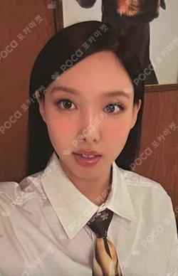 THIS IS FOR NAYEON photocard image