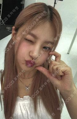 Born to be XX BROADCAST HANEUL photocard image