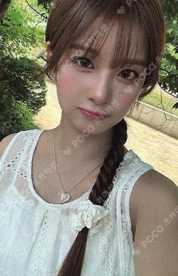 NMIXX 1ST FAN MEETING 'NSWER VACATION' SULLYOON photocard image