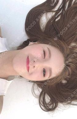 2021 SEASON'S GREETINGS HeeJin photocard image