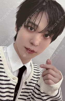 GOLDEN HOUR : Part.3 EVERLINE LUCKY DRAW YUNHO photocard image