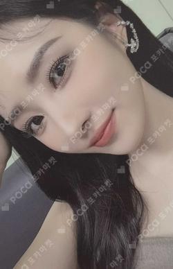Apocalypse: Broken Halloween POP-UP STORE Photo Card Binder + Photo Card Set SUA photocard image