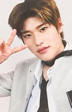 2025 RIIZE CONCERT TOUR [RIIZING LOUD] IN JAPAN RANDOM PHOTOCARD