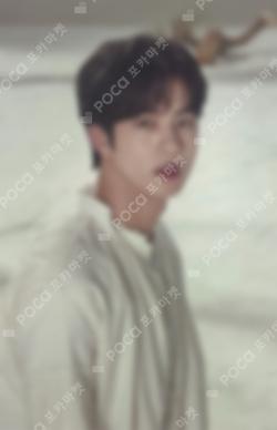 BTS MAP OF THE SOUL TOUR Mini Photo Card Jin photocard image