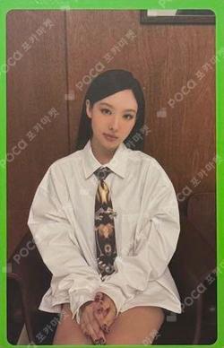 THIS IS FOR FOR ver. NAYEON photocard image