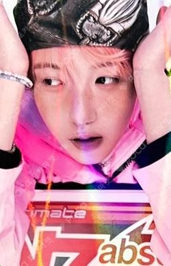 Go Back To The Future HOTTRACKS RENJUN photocard image