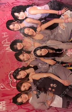 TWICE THIS IS FOR WORLD TOUR IN JAPAN POPUP STORE Random trading card Unit photocard image