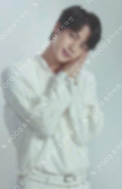 BTS MAP OF THE SOUL TOUR Mini Photo Card Jin photocard image