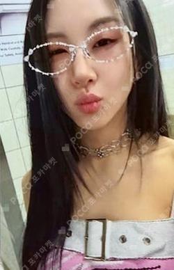 THIS IS FOR DIGIPACK ver. MUSIC KOREA CHAEYOUNG photocard image