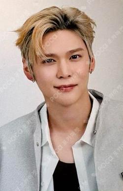 2025 RIIZE CONCERT TOUR [RIIZING LOUD] IN JAPAN RANDOM PHOTOCARD EUNSEOK photocard image