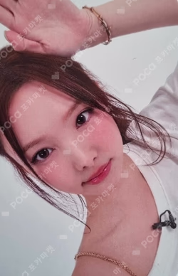 THIS IS FOR POLAROID ver. JYP SHOP NAYEON photocard image