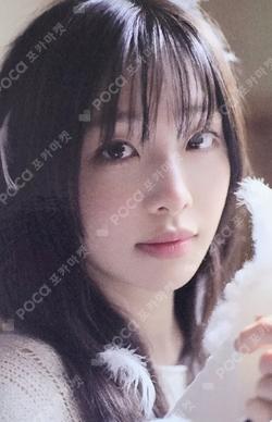 Only cry in the rain OFFICIAL POP-UP STORE TRADING CARD Chuu photocard image