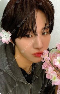 HOT MESS WITHMUU JIYUNSEO photocard image