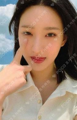 Lovestruck EVERLINE HWISEO photocard image