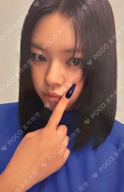THIS IS FOR POLAROID ver. THIS ver. JEONGYEON photocard image